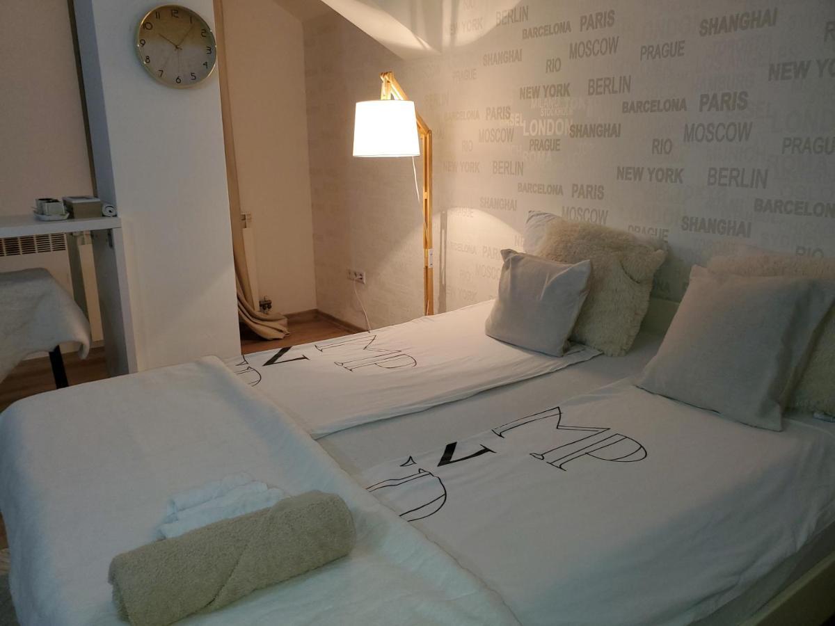 Sleep And Drive Apartman Szarajevó Kültér fotó
