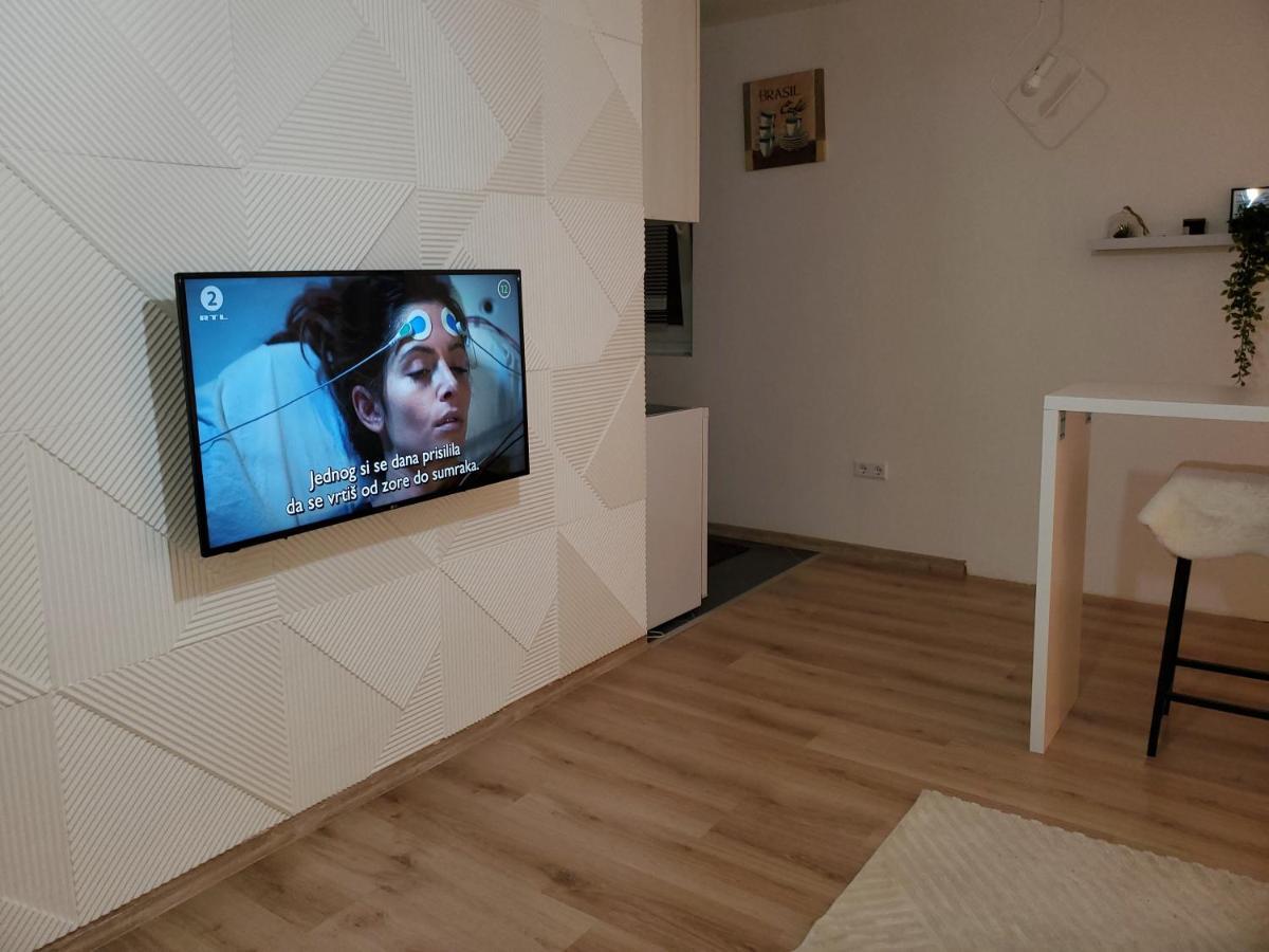 Sleep And Drive Apartman Szarajevó Kültér fotó