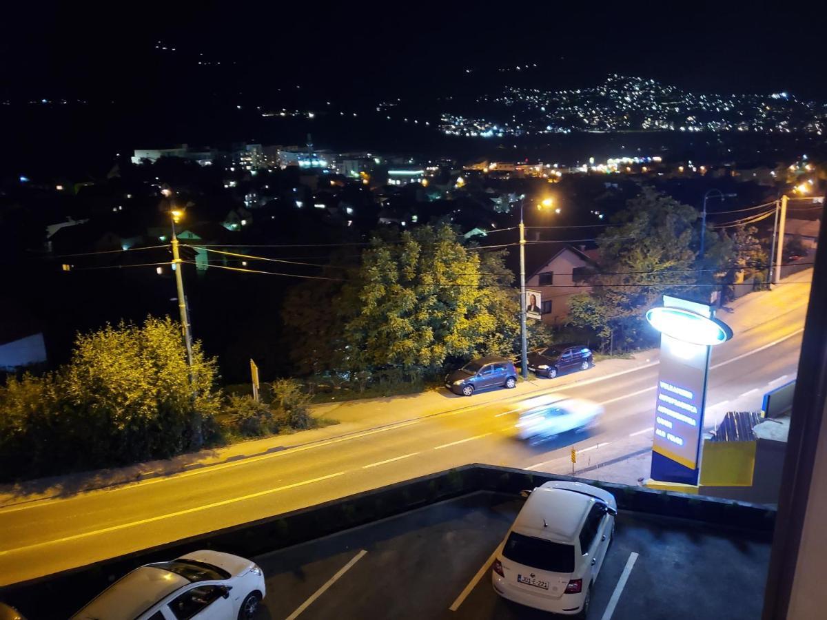Sleep And Drive Apartman Szarajevó Kültér fotó